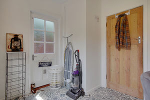 Utility Room- click for photo gallery